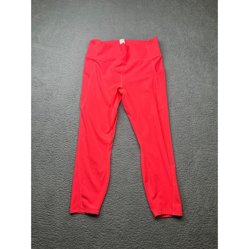 Fabletics cropped leggings in the MOST beautiful coral color sz Xl